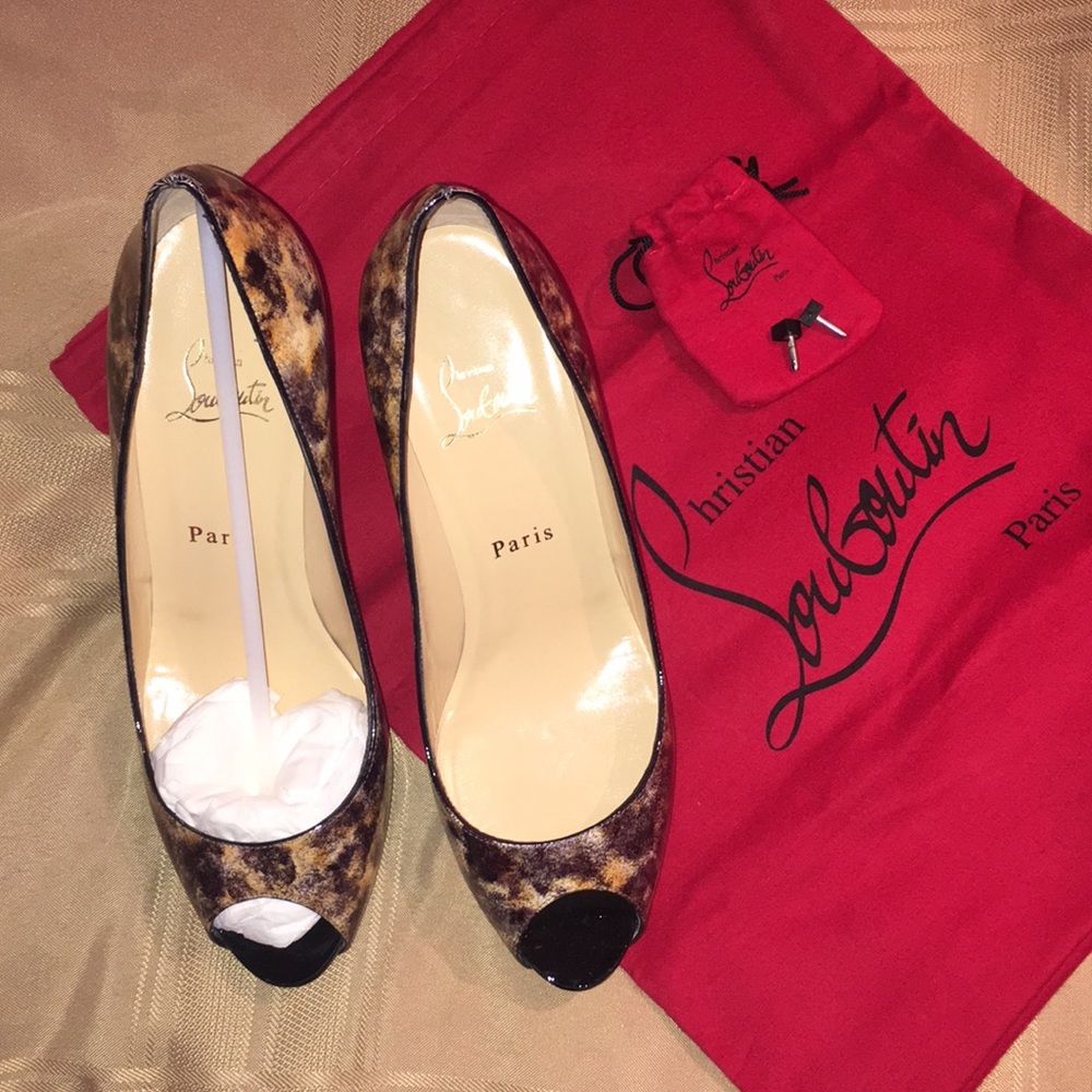 Brand New Christian LOUBOUTIN ❤️ Make Me an Offer!